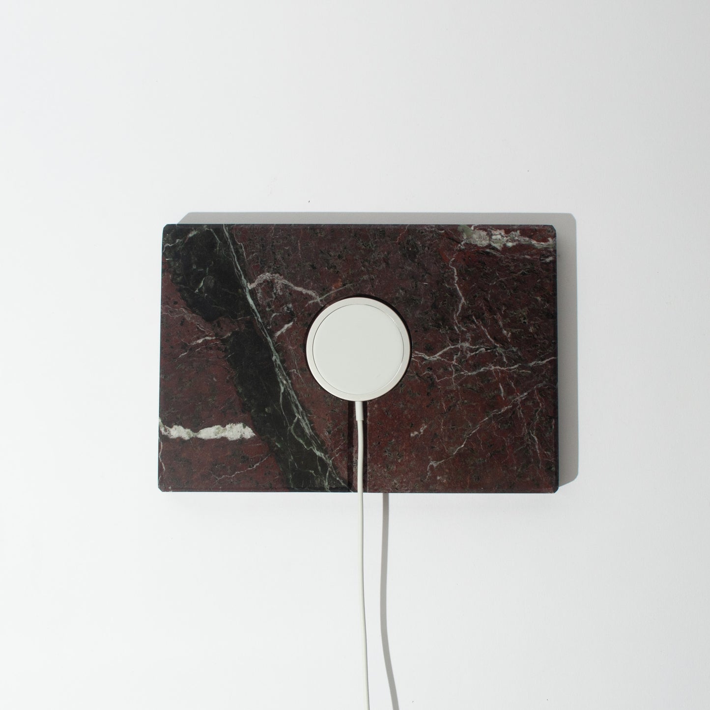 Rosso Levanto Charging Dock