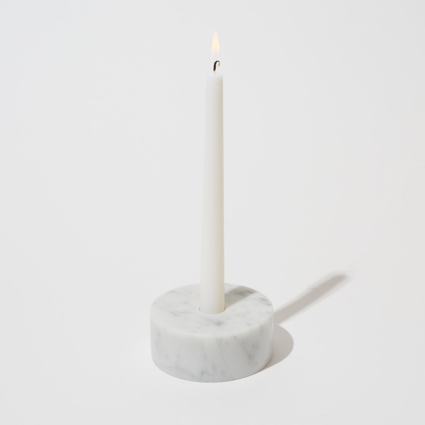 Round Carrara Candleholder